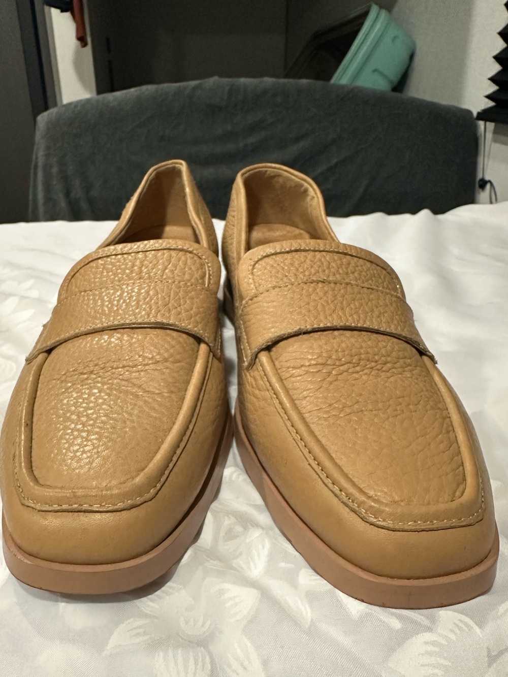 Women’s  Vionic Tan Leather Penny Loafers